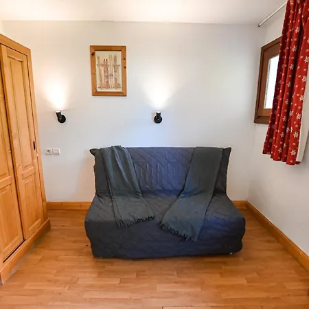 Beautiful With Balcony At ! דירה *